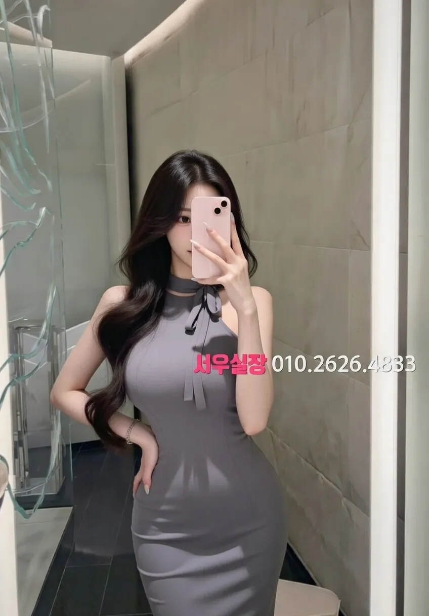 부천 프리미엄 가라오케 노래방 럭셔리 룸 음향 시설 1