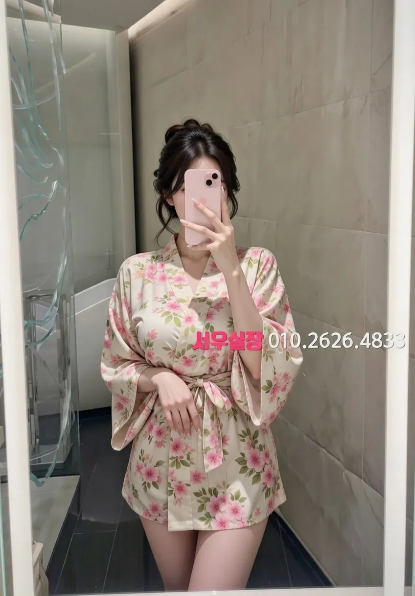 부천 프리미엄 가라오케 노래방 럭셔리 룸 음향 시설 4